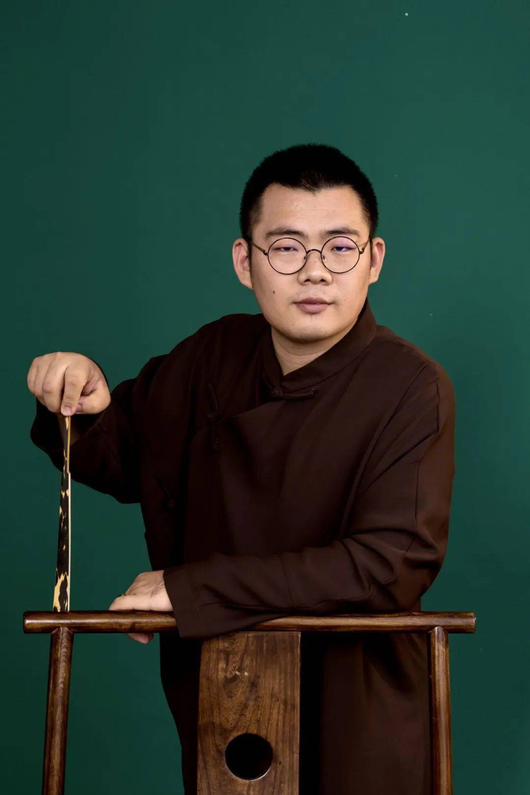 茹立显