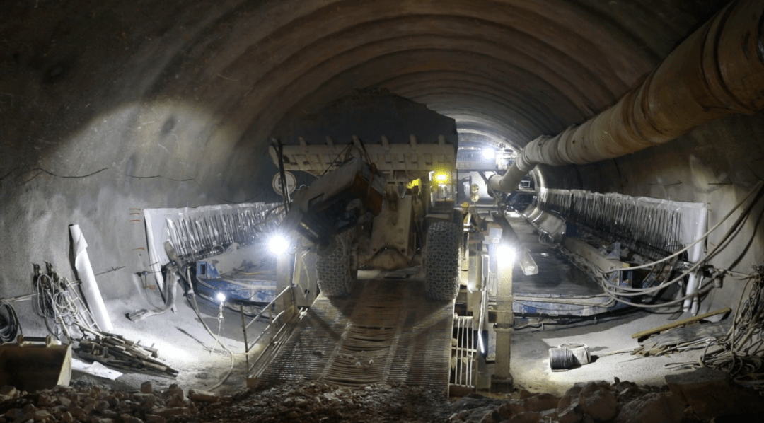 璧铜线云雾山隧道预计国庆节后实现贯通_铜梁_施工_重庆