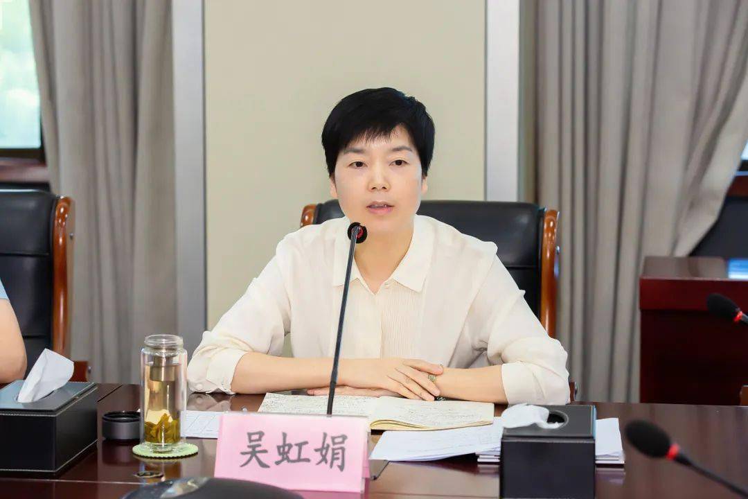 8月3日,惠山区委副书记,惠山高新区党工委书记,洛社镇党委书记吴虹娟