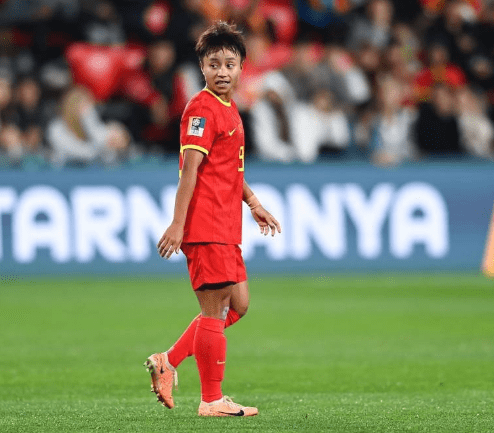 女足之星张琳艳:从留守儿童到女足界的梅西_中国女足_比赛_能力