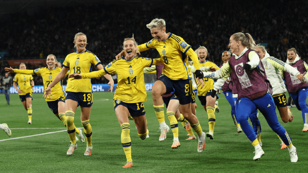 世界杯衛冕冠軍爆冷出局 美國女足點球戰不敵瑞典