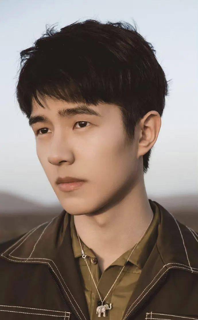 一问一答 | 王一博,古力娜扎,刘昊然,板正男星和翻白眼女星,tfboys