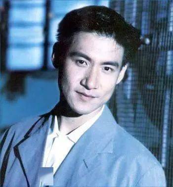 看了费翔的大胸肌,感慨我妈好福气_偶像_黎明_音乐