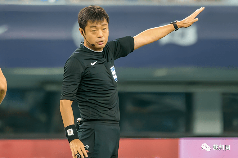 将由傅明(北京)执法,王哲(北京)为var;上海申花迎战深圳,将由石祯禄