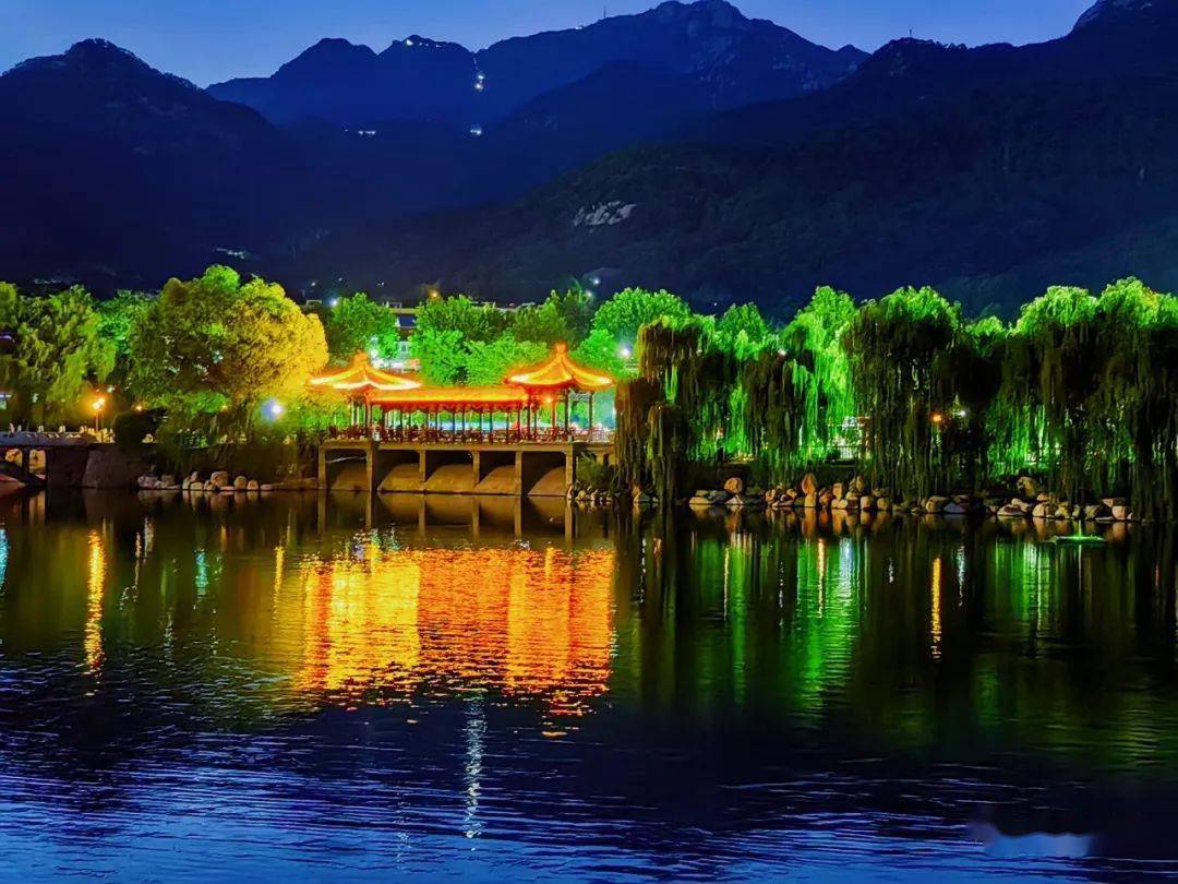 虎山公园| 灯火斑斓处 夜色撩人醉_灯光_夜景_濮丽