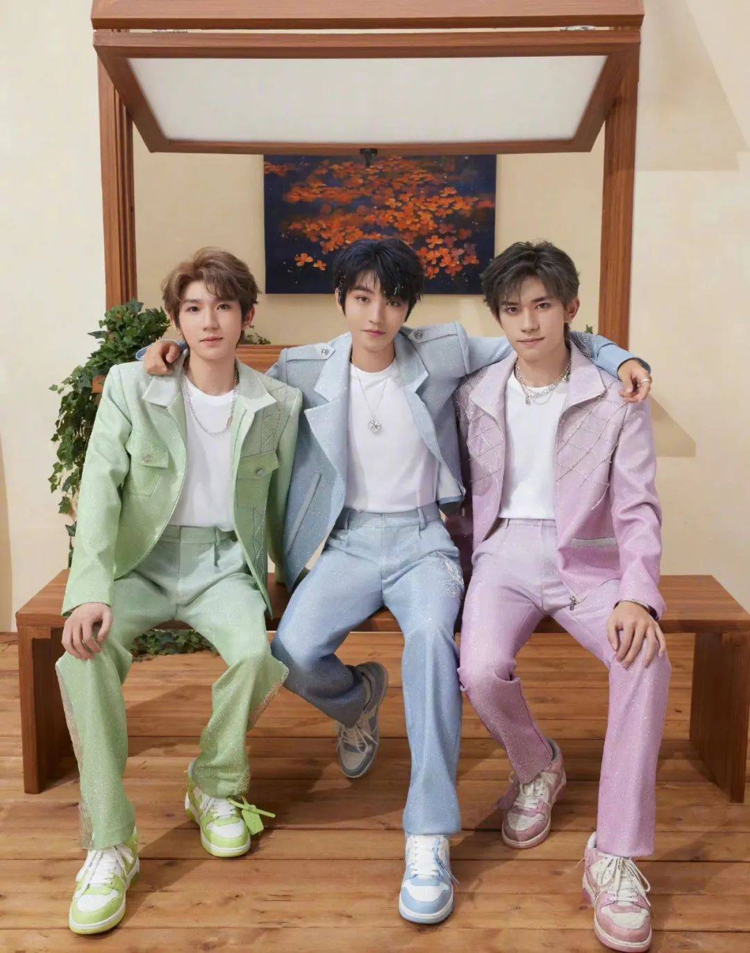 今日热点:唐嫣首部仙侠剧女主;rihanna二胎得女._网友_评论_王俊凯