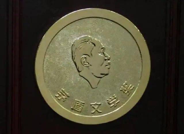 长篇排行榜_茅盾文学奖揭晓!《千里江山图》等五部长篇小说上榜