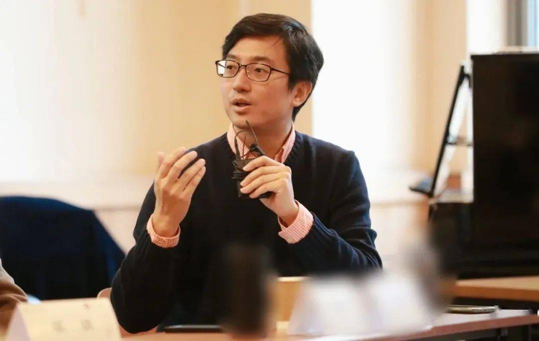 女中音歌唱家侯震一,中阮演奏家张晓东,青年小提琴家廖希,音乐学教授