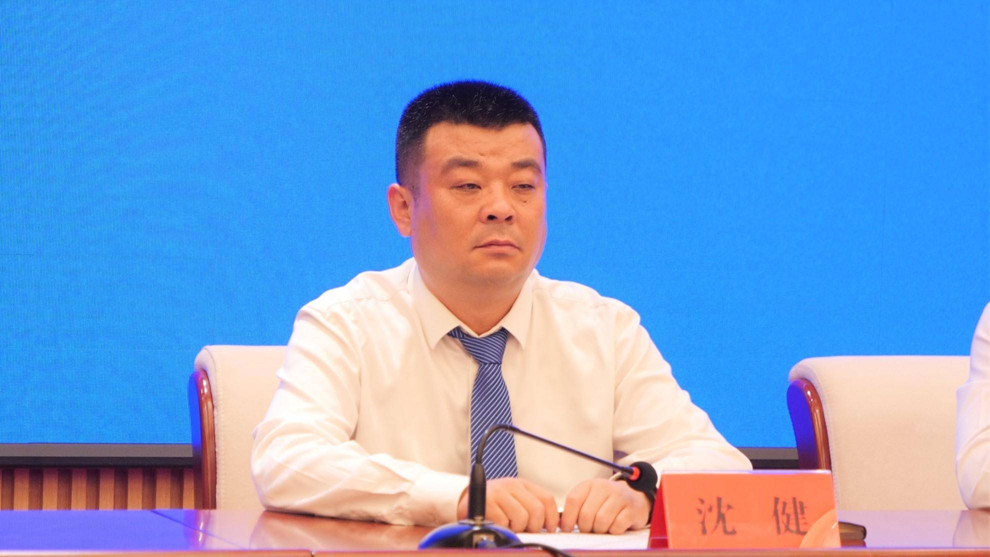 鲁网8月19日讯(记者 范辉)8月18日下午,枣庄市山亭区召开有关村(居)