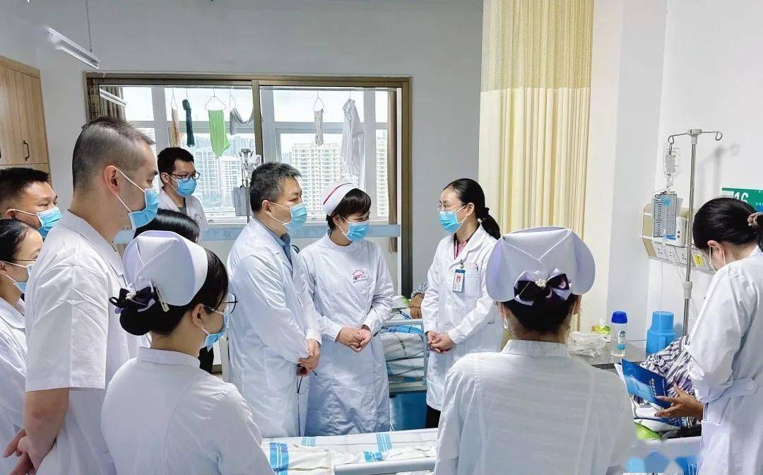 【要闻】肇庆一院乳腺内科通过省cinv规范化管理示范病房现场评审!