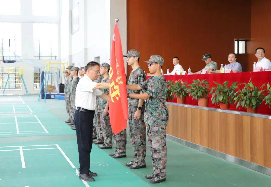 国防教育专辑 | 扬鞭策之,以至千里——丽水中学2023级新生国防教育开