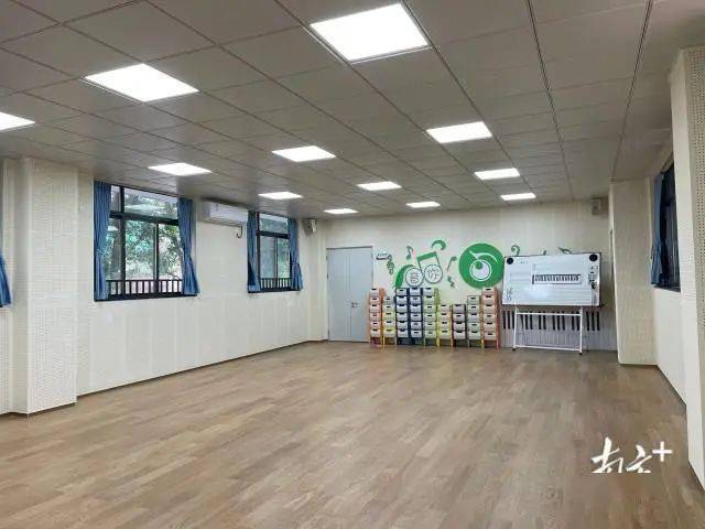 广州市海珠区新港路小学(东校区)