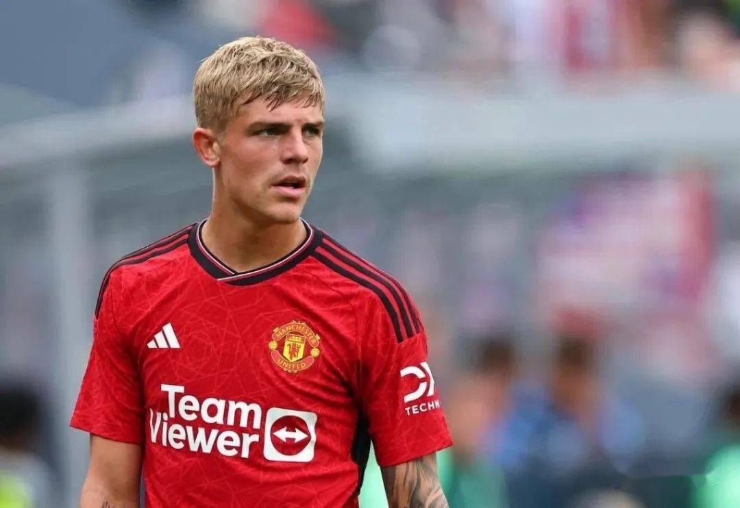 两人离队_埃梅兰_曼联的_亨德森