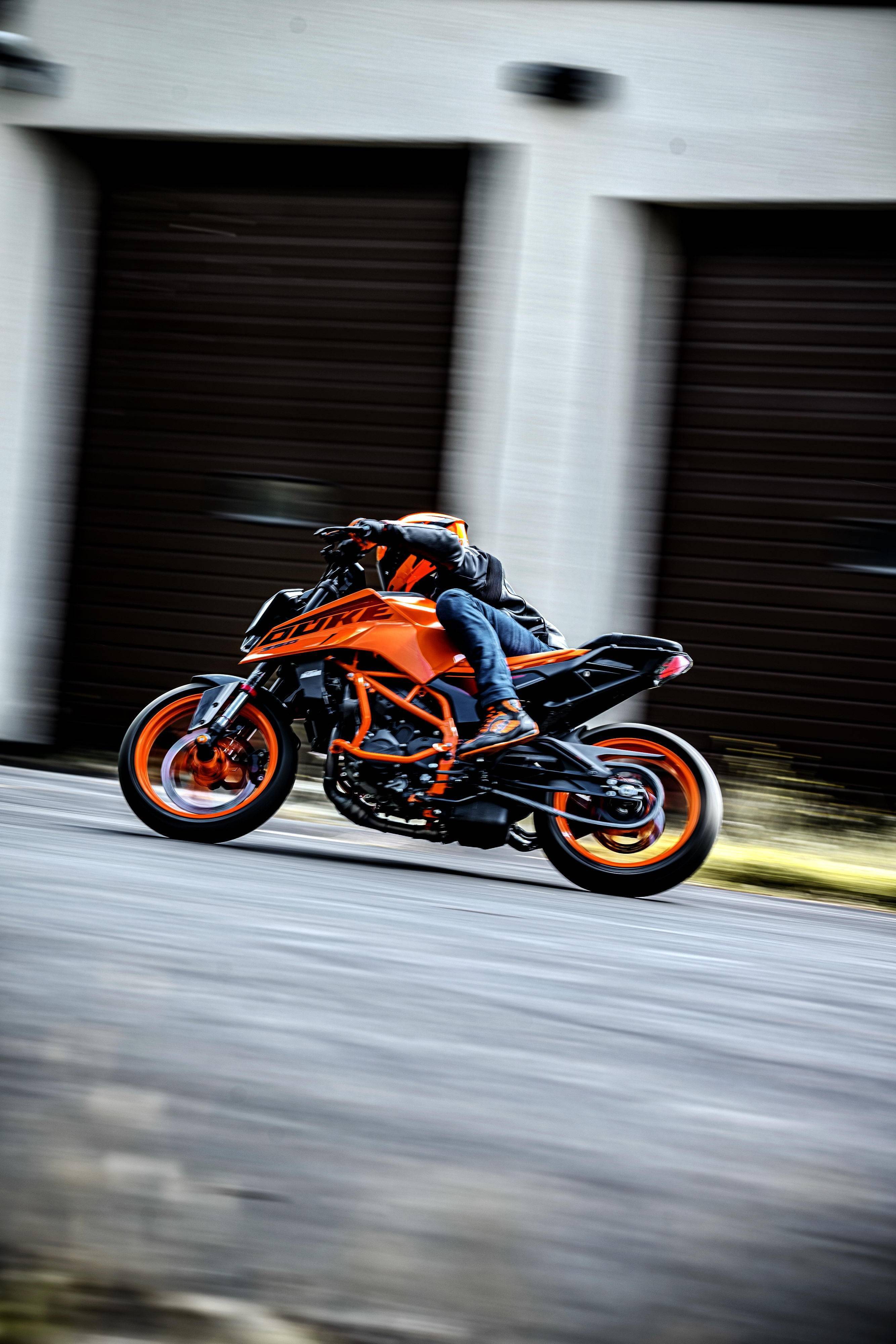 动感特写:ktm 2024 新一代 390 duke 运动街车_搜狐汽车_搜狐网