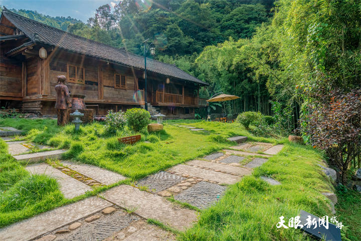 《贵州全域旅游》花漾贵州——住在花海里丨水浦晓溪谷民宿: 美丽