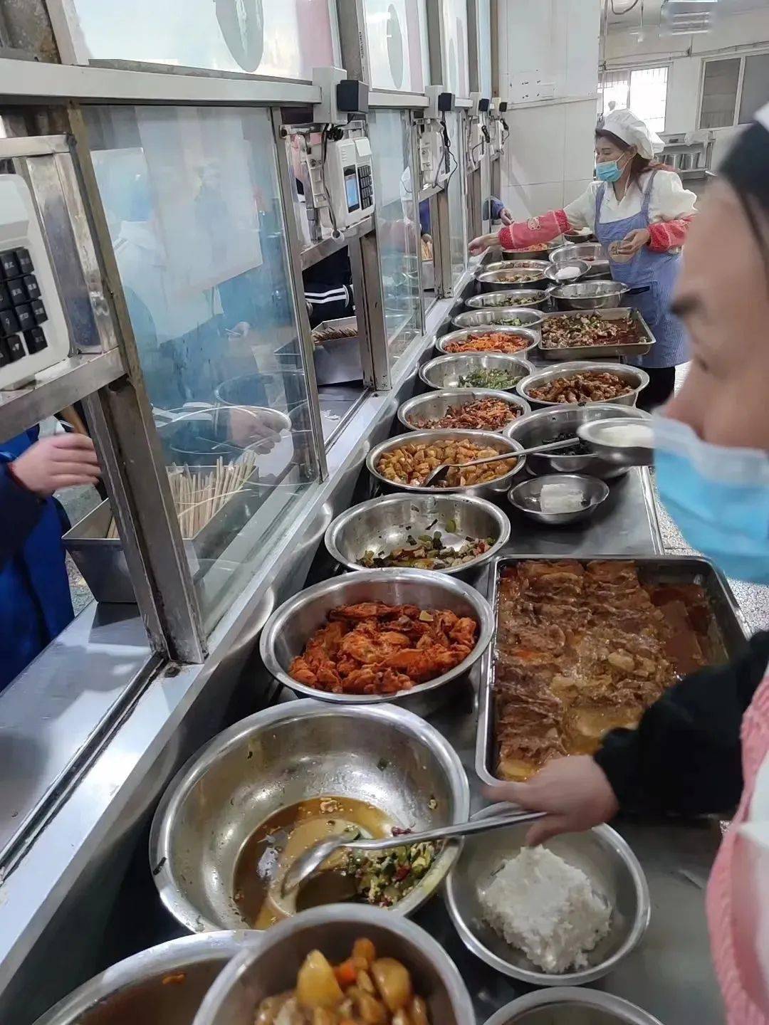 耒阳二中获评首批"湖南省营养与健康学校"!