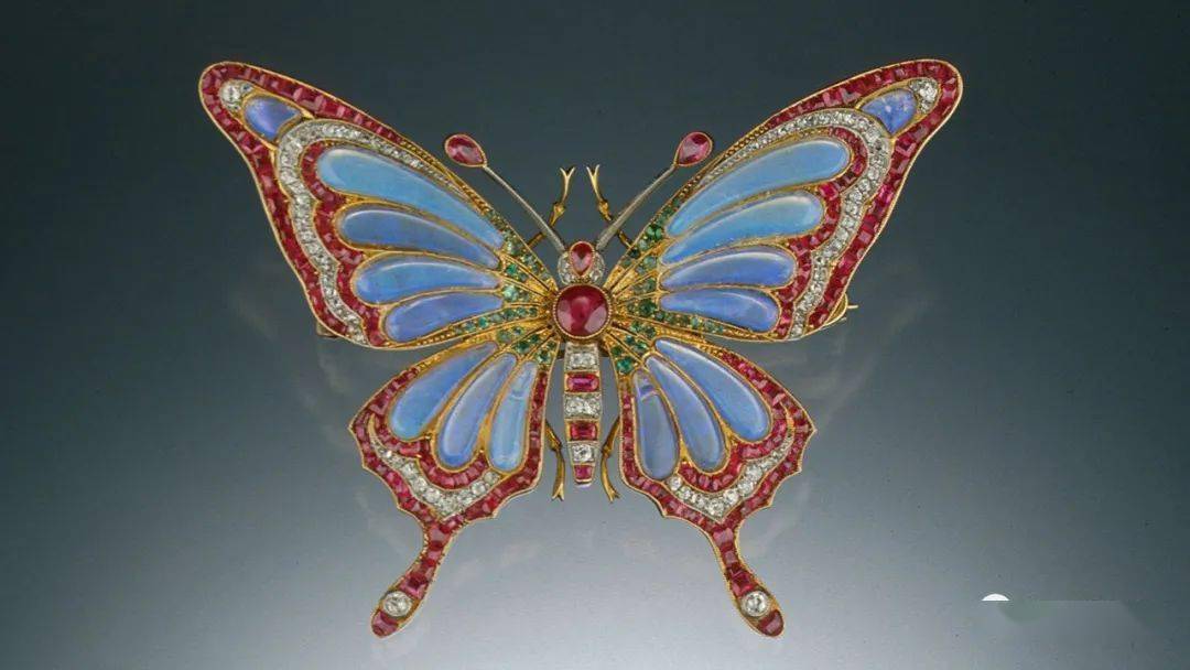 鉴赏|蝴蝶造型珠宝:"飞舞的花朵"_翅膀_宝石_作品