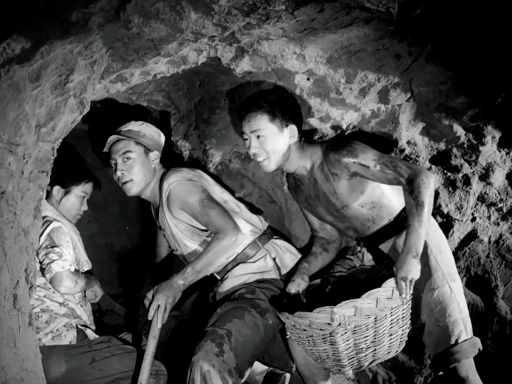 导演:任旭东 | 编剧:任旭东/徐国腾/王俊益/潘云山 | 主演:朱龙广