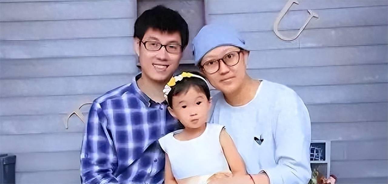闫宏微:17年患乳腺癌,抗癌2年42次化疗,离世1年丈夫与护士恋爱_吴载斌
