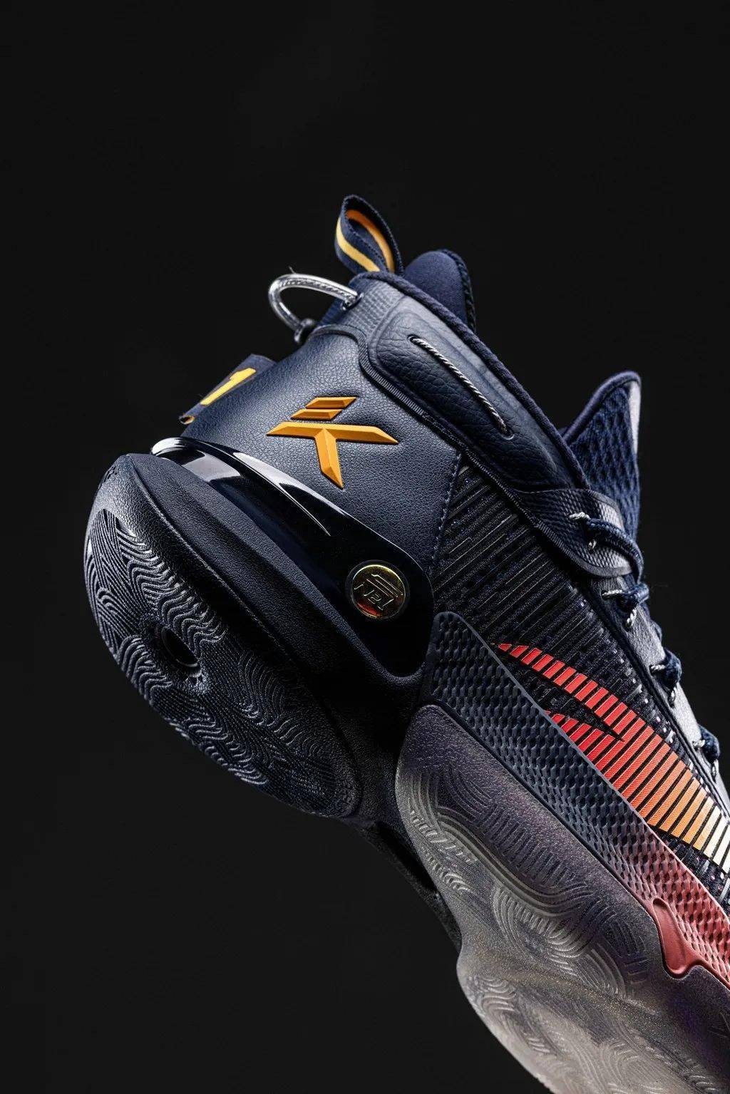 安踏kt9 正式发布!神秘黑科技首次揭晓!_克莱·汤普森_官方_结构