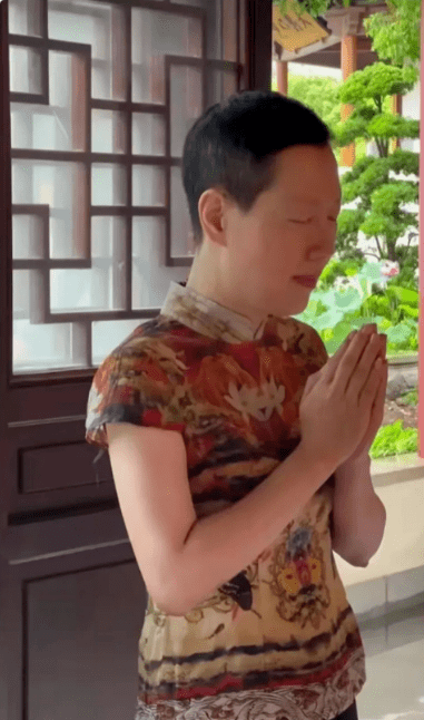 身价上亿,选择丁克,患癌后她后悔了_叶檀_财经_时间