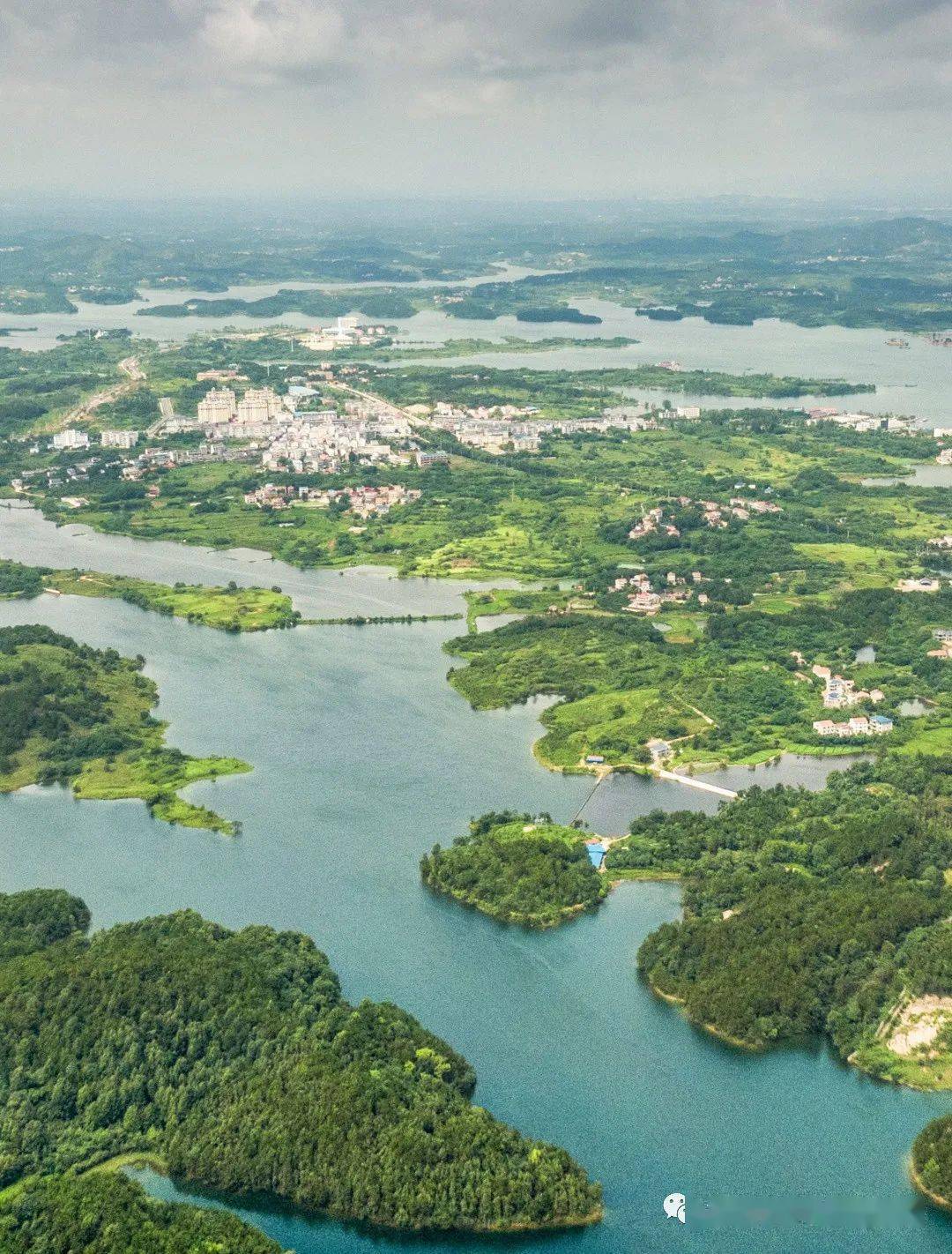 木兰湖地址 |黄陂区木兰乡演武路1号时间 |8:30-17:30电话 |027