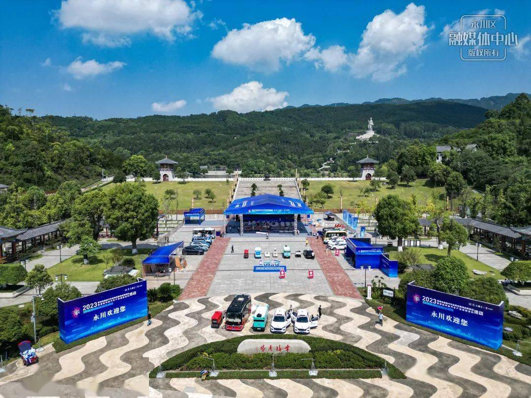 "聪明"的汽车拼硬实力_智能_车辆_场景