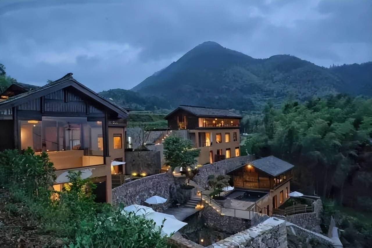 穿越千年风情小镇寻一处看云淡风轻丨南方民宿_生活_古建筑_云山