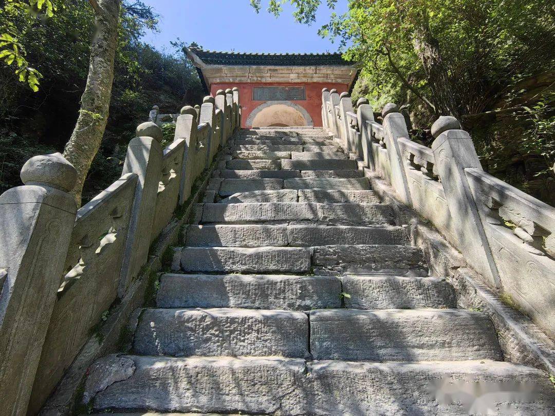 (总结)武当山游览攻略_金顶_太子坡_天门