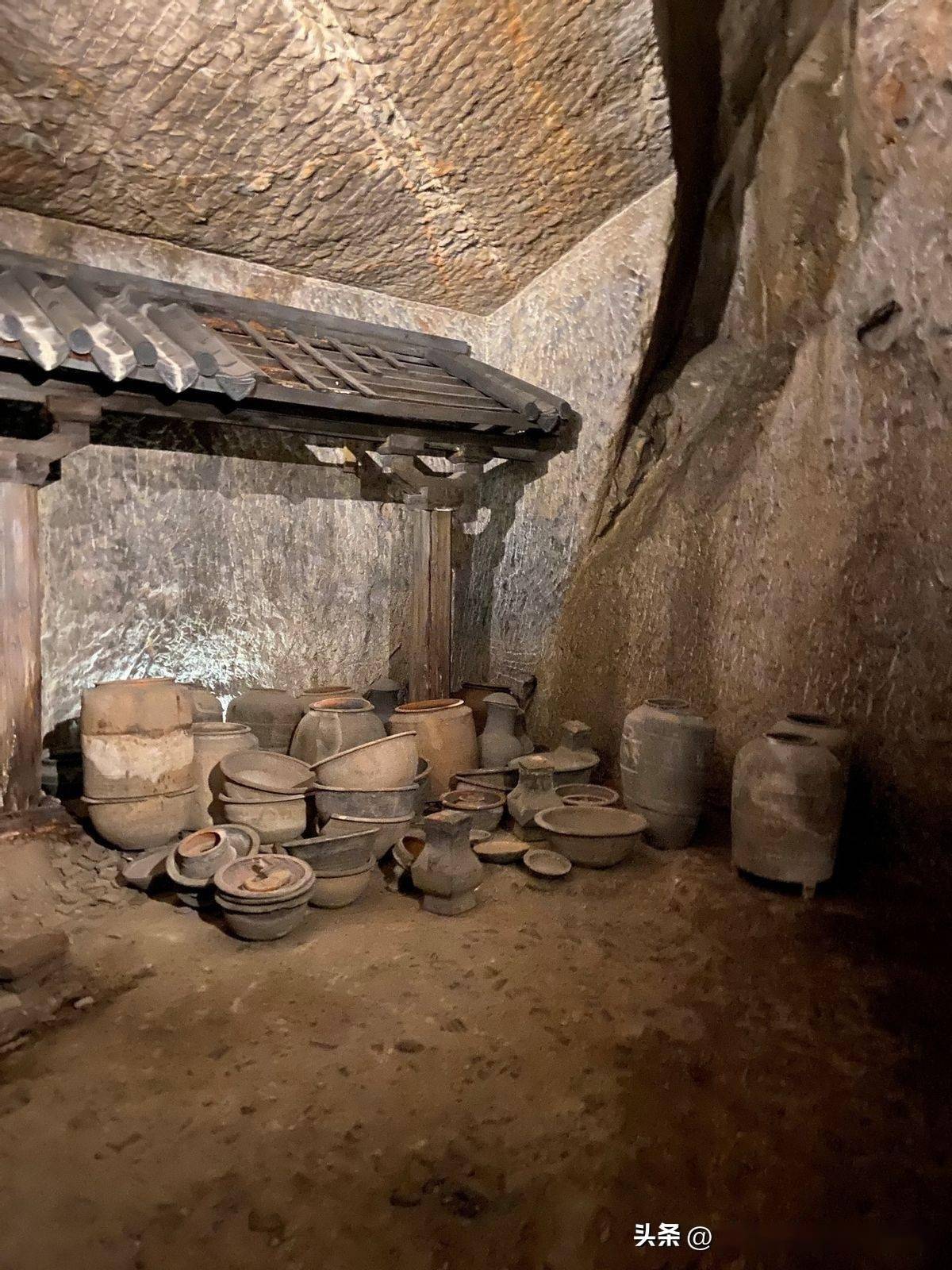 徐州龟山汉墓:装修了高级卫生间的楚王墓室