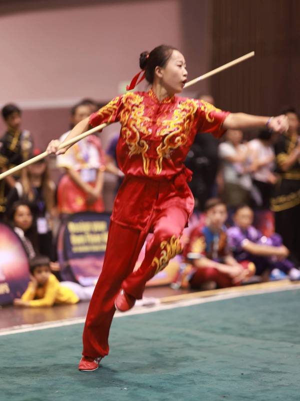 第14届加州国际武术锦标赛在硅谷举行_美国_赛事_棍术