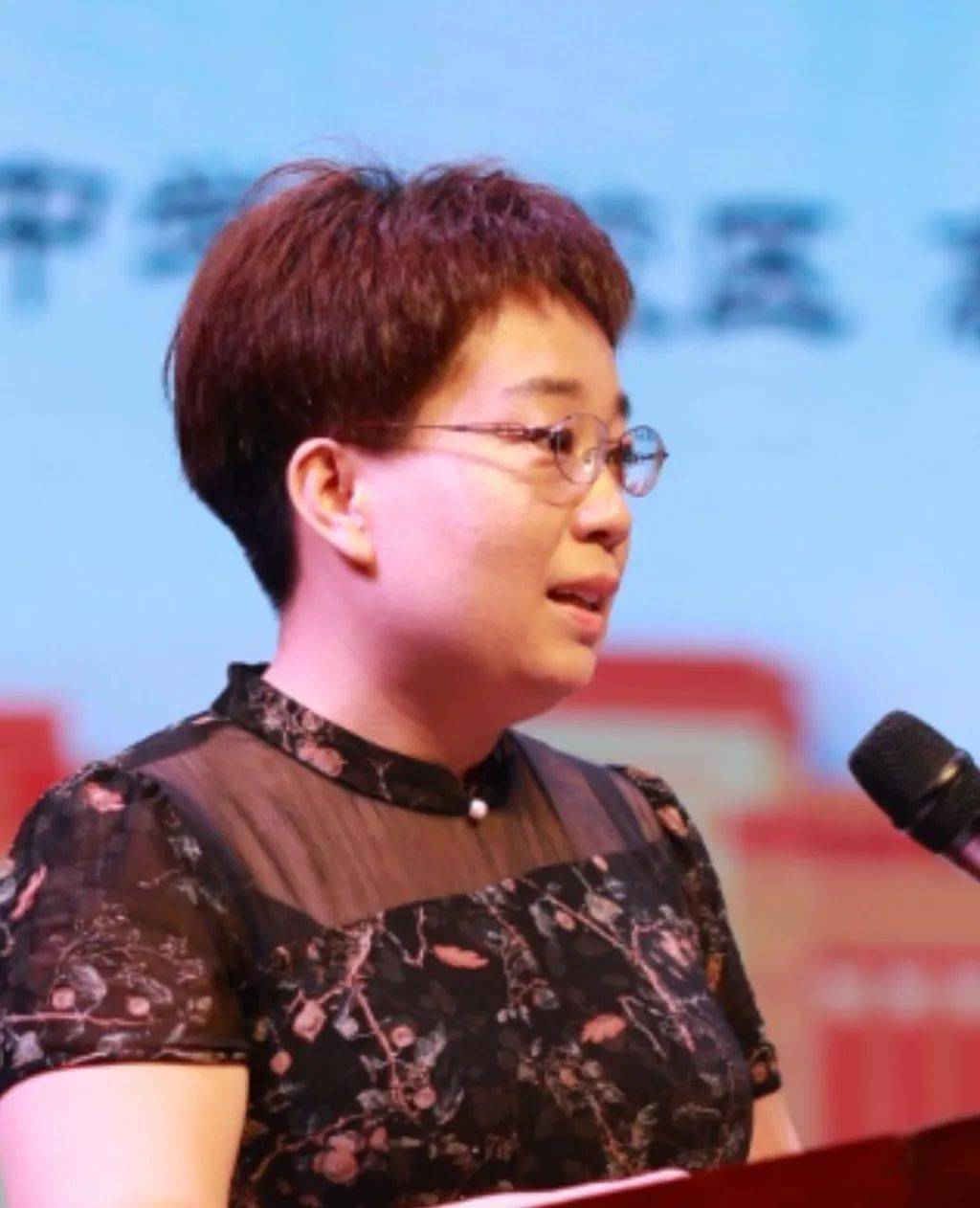 激情飞扬,梦想启航——平邑一中新校区举行高63级开学典礼_王继峰