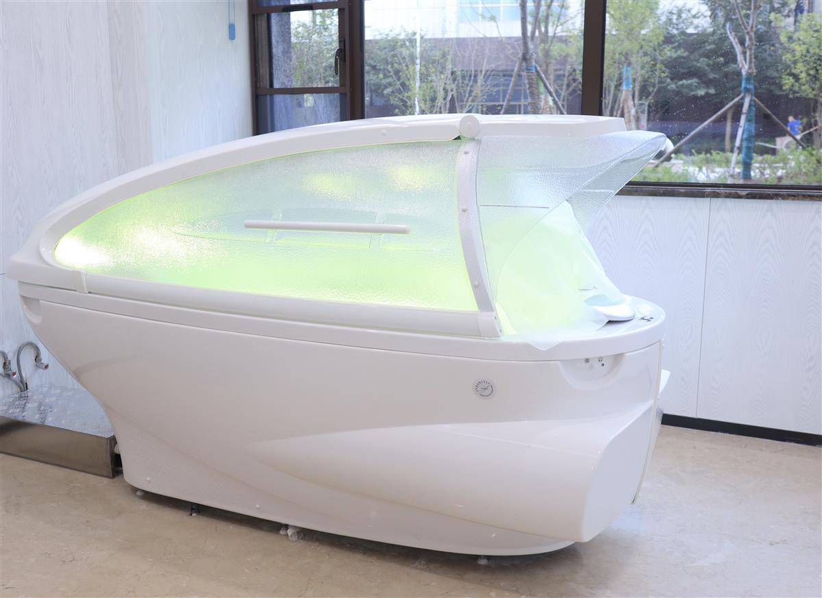 不吃药来"泡澡",康复师为保患者安全每天坚持锻炼,探秘襄阳唯一一家医