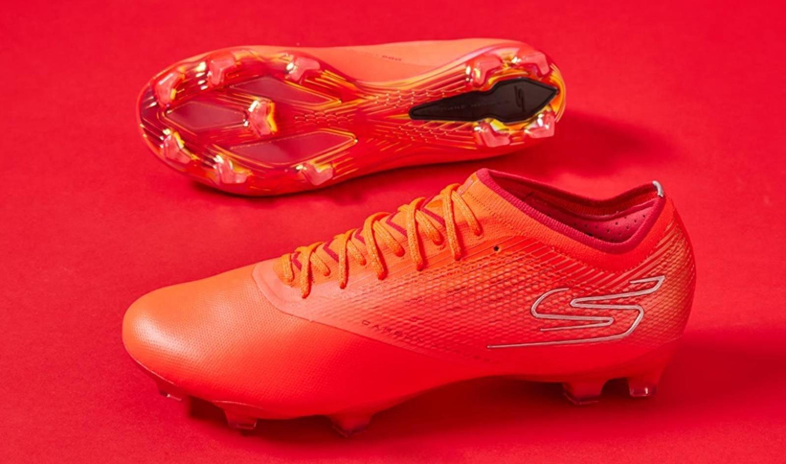 skechers发布全新速度型战靴razor_使用了_前锋_球鞋