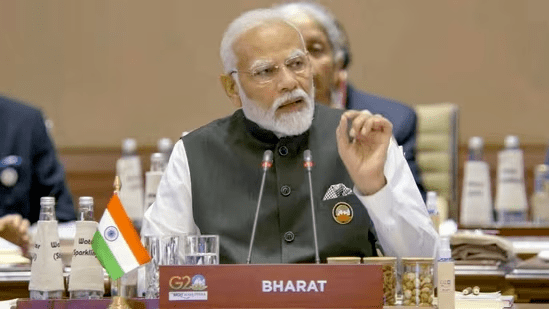 印度真要改国名？莫迪G20峰会桌签上国名是“婆罗多”！给各国发的晚宴邀请函上也未使用“印度”