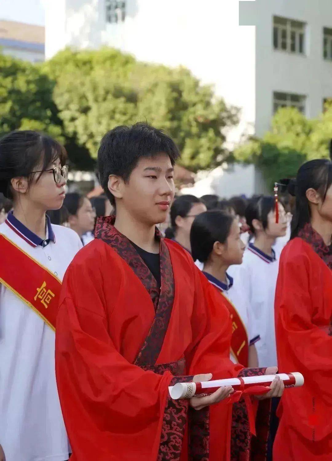 卧薪尝胆启新程 行远自迩奔大成 —— 绍兴市稽山中学隆重举行2023级