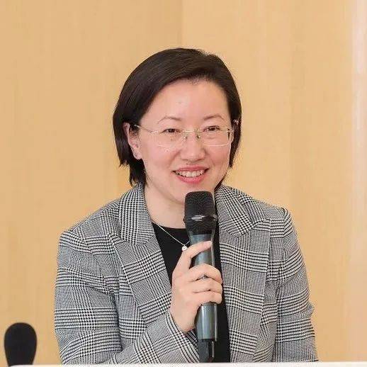 华宗了解宗华老师的动人事迹走进曹杨第二中学接下来,就让我们一起做