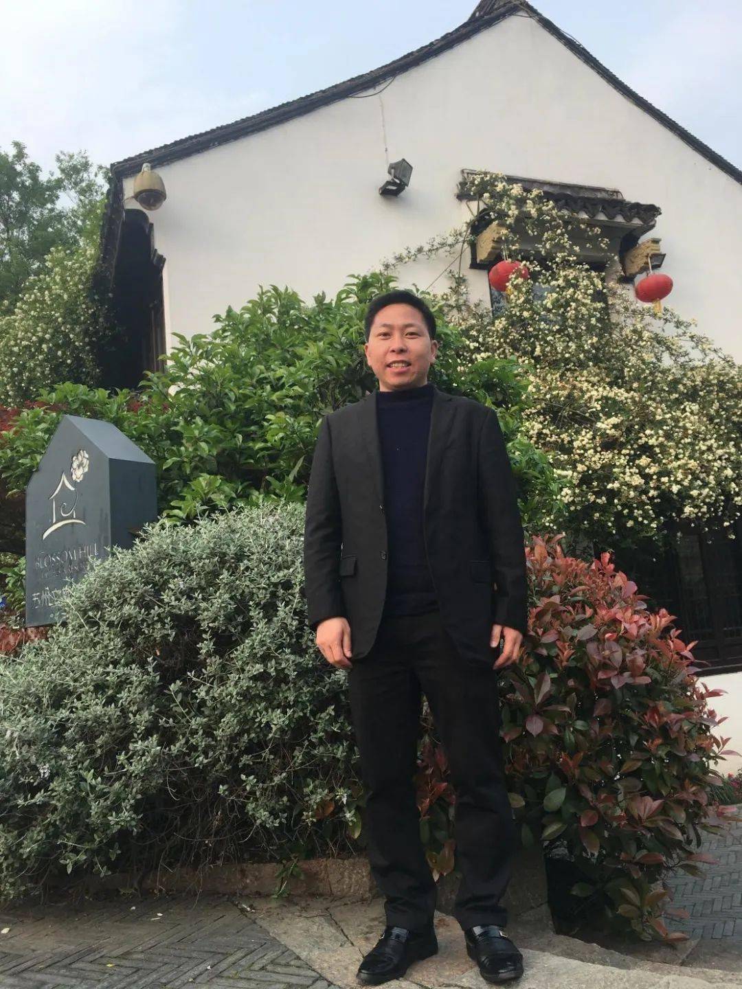 万山本土音乐人原创歌曲《烛光》暖心上线_铜仁市_贵州_大赛