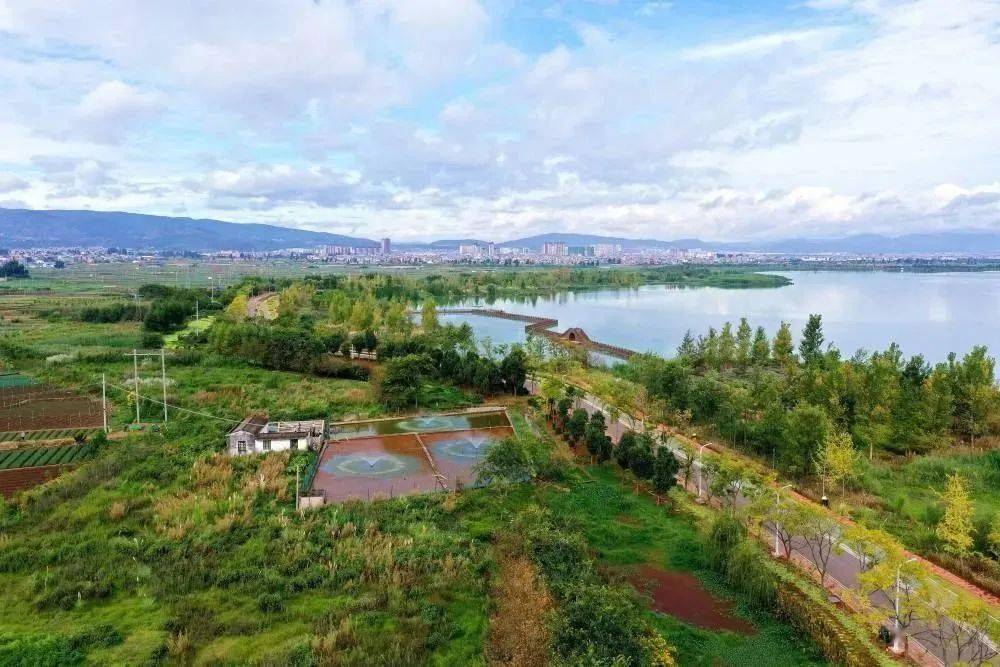 建有大头鱼原种站和星云白鱼种群恢复试验站两个土著鱼繁育保护基地