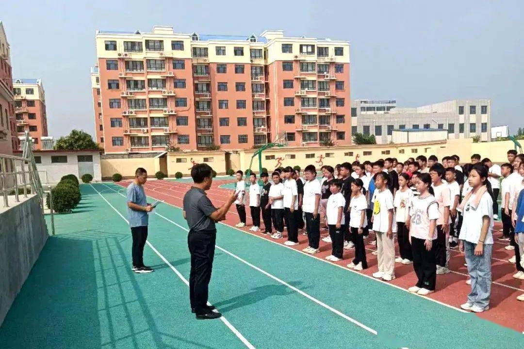 顺平实验中学校花图片