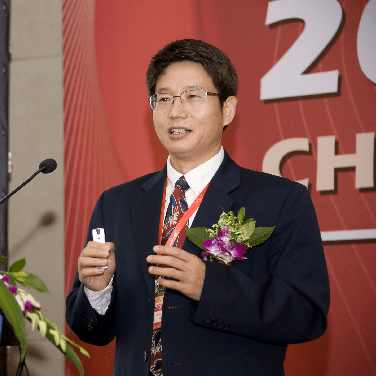 彭玮:啤酒包装美学设计 | 100 · 彭玮主题演讲预告_题目_发表报告