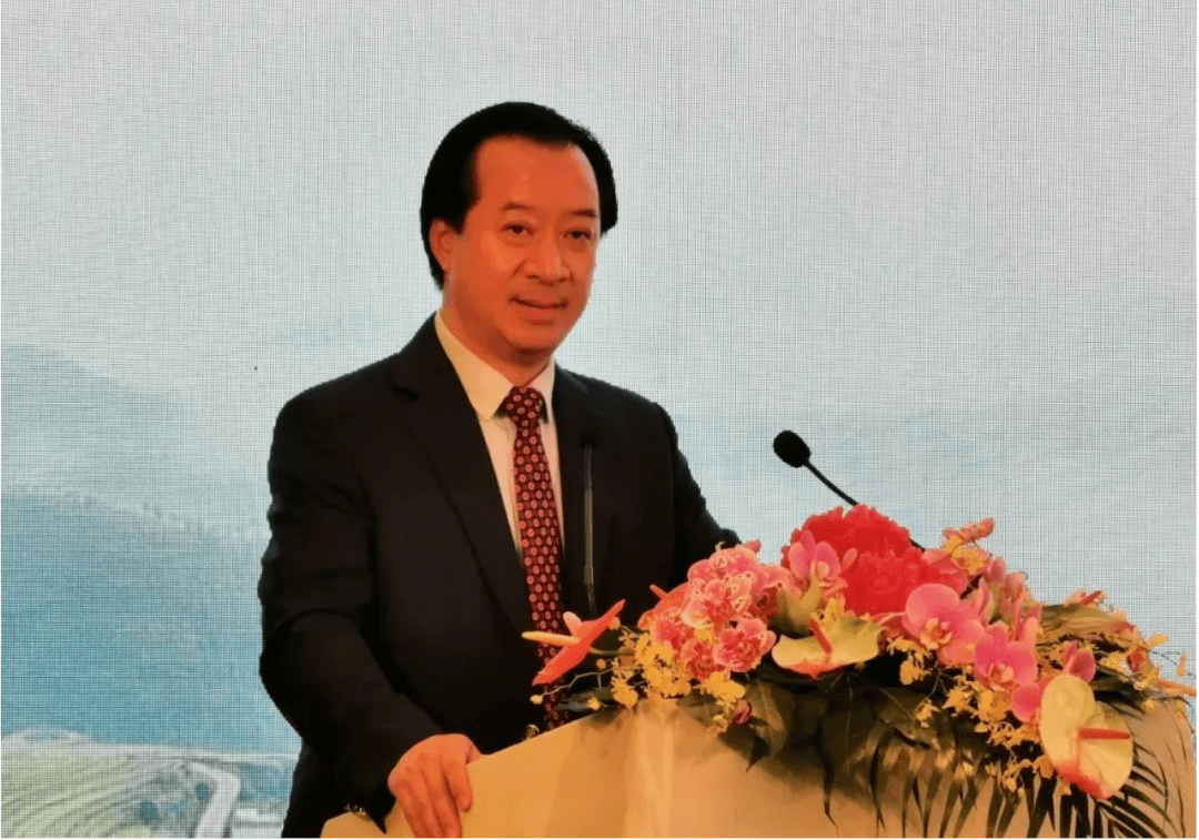 邓振龙捐献社会公益事业超5亿元_大埔_先生_奖励