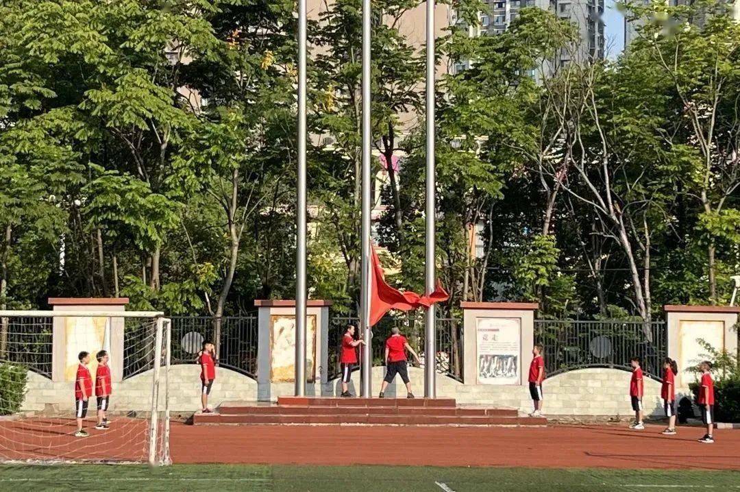 开学仪式 || 张澜学校:立志向 修品行 乘风破浪 向未来_全体学生_年级