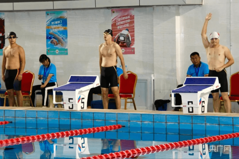 自治區殘特奧會游泳比賽在庫爾勒舉行
