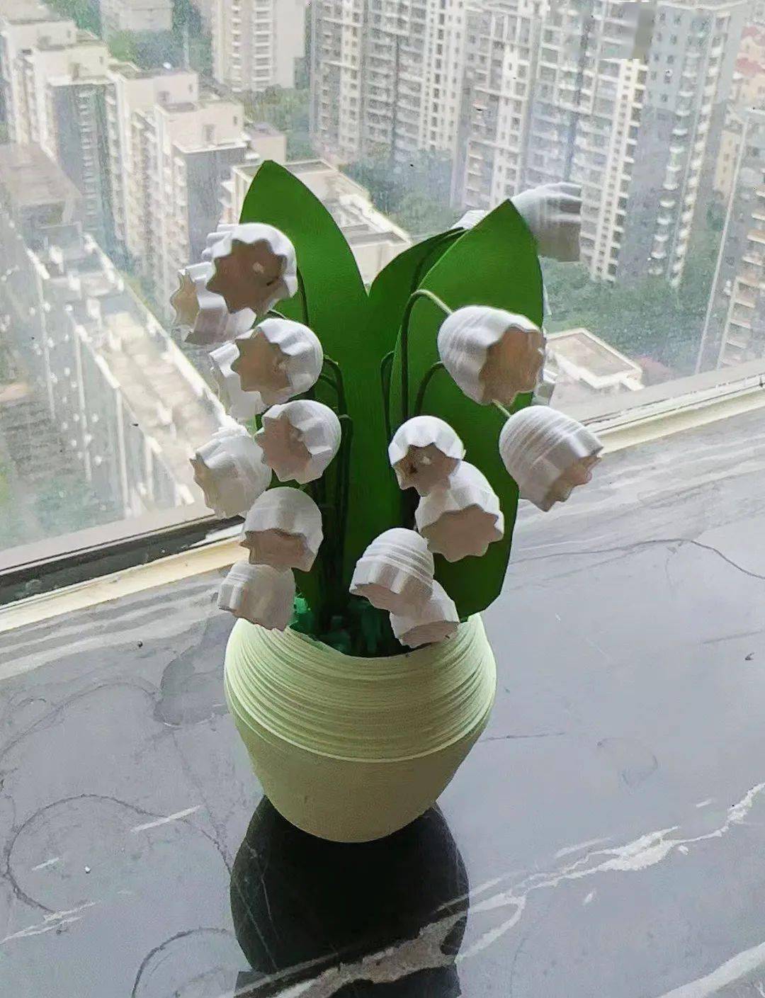 《铃兰盆栽》《不给糖就捣蛋》《蓝色风铃》