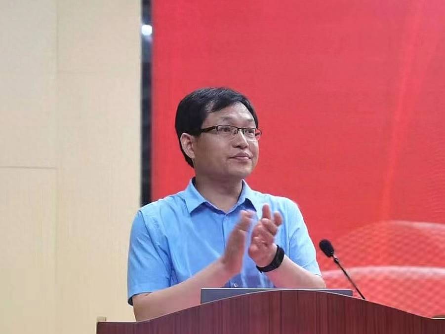 马俊宏说,此次学术活动不仅符合国家倡导中医中药相结合治疗肿瘤疾病