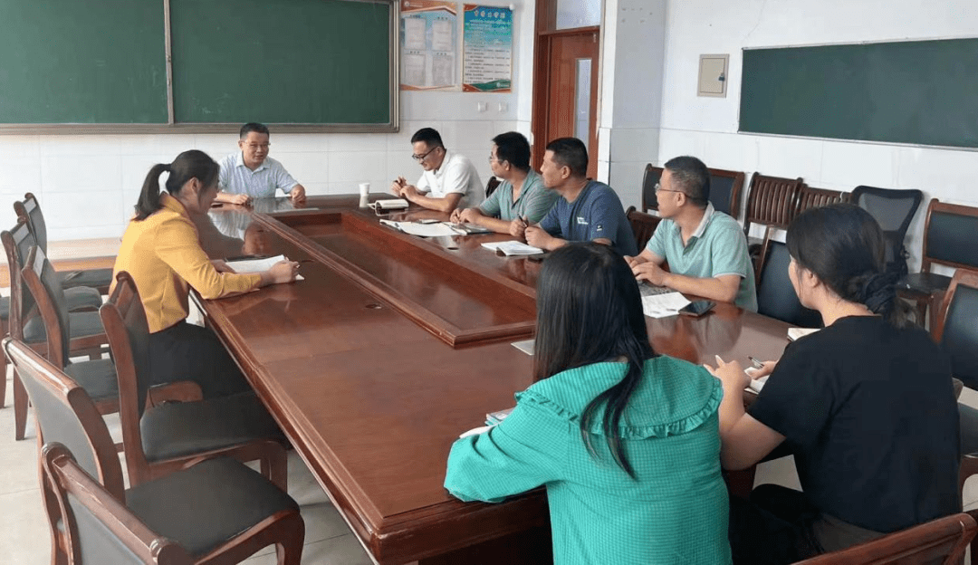 躬身践行当表率 专业引领共成长——河东区初中教研室赴刘店子中学