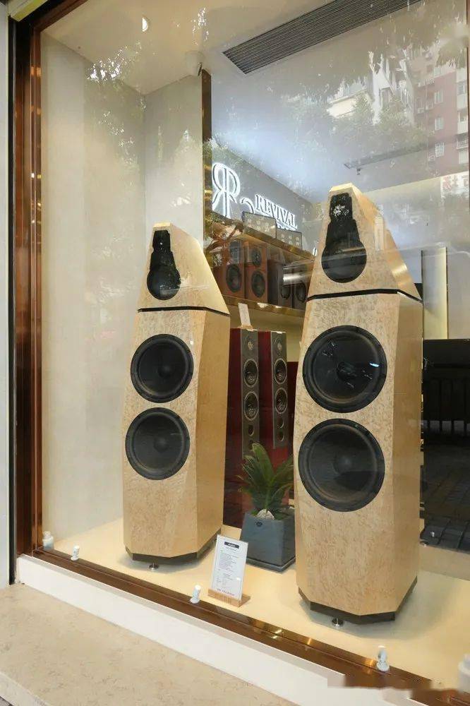 美国盟主avalon acoustics isis signature音箱于国内正式发布_设计