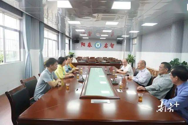 阳江网站设计：企业形象的新名片