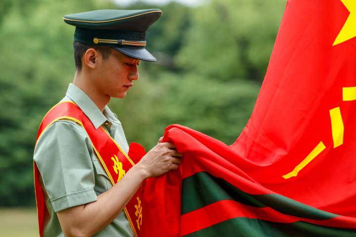 退伍季来了 这些橄榄绿照片定格了他们的军旅青春